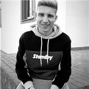 Doy clases de francés para cualquier nivel desde bajo hasta alto, soy nativo de Francia